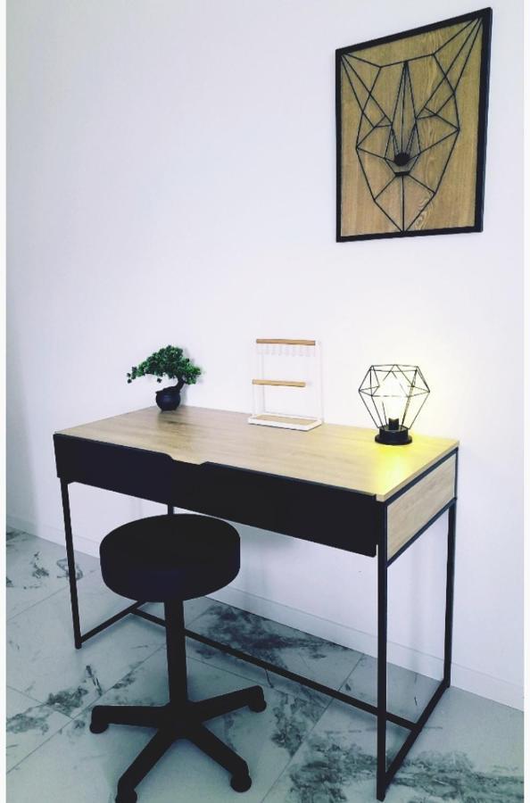 Appartement Le Moderne Ideal Pour Couples Et Professionnels Ornans Exterior photo