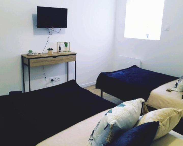 Appartement Le Moderne Ideal Pour Couples Et Professionnels Ornans Exterior photo